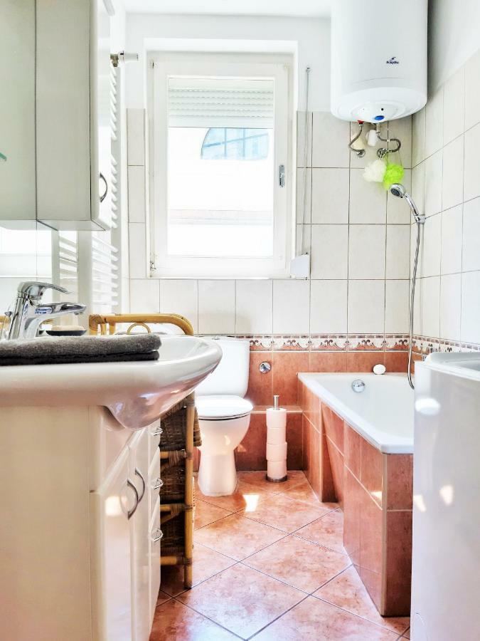 Gold Rose With 3 Appartement *