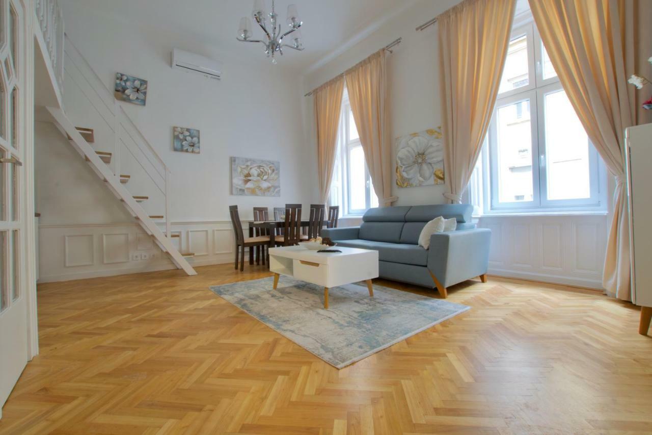 Luxury By Hi5 - Havas Street Apartman Budapest
