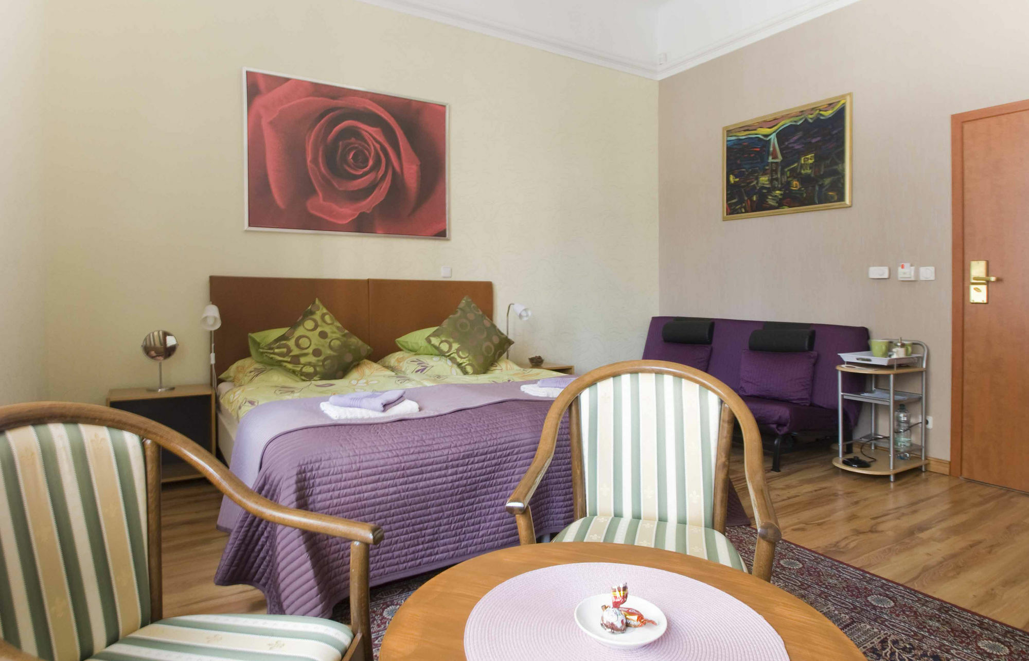 Guestrooms Budapest