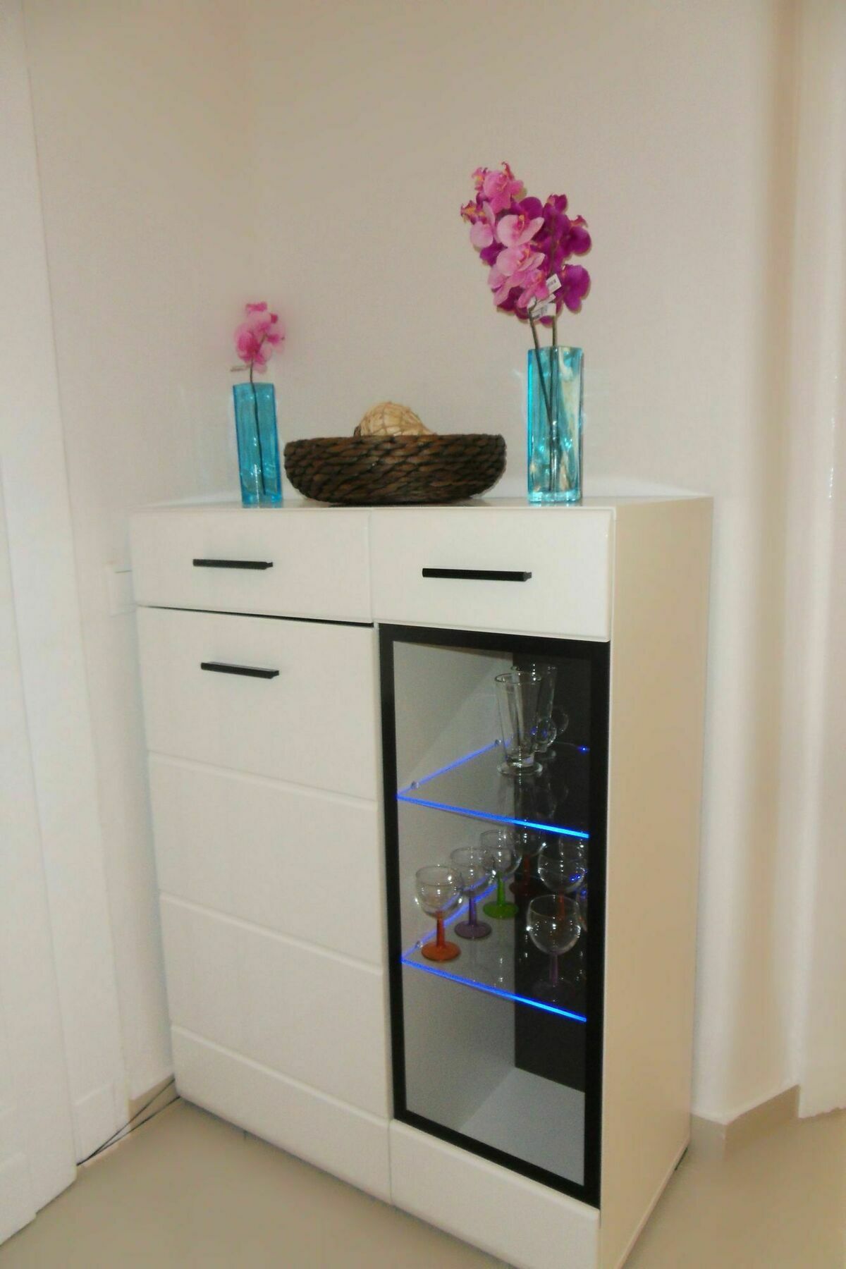 4u Apartment *