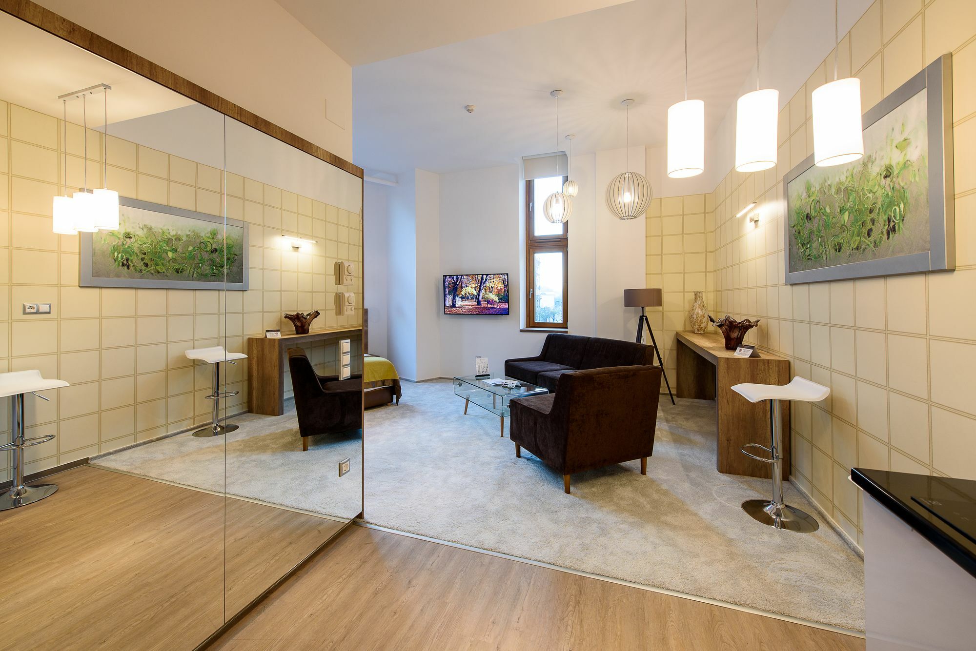 Karoly Corner Residences Apartment