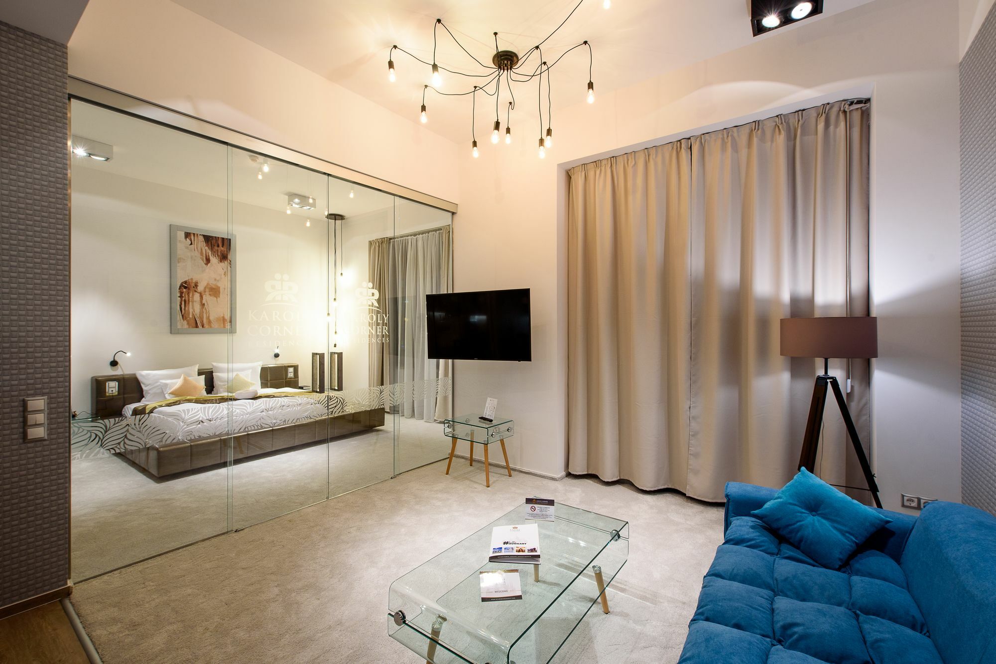 Apartment Karoly Corner Residences