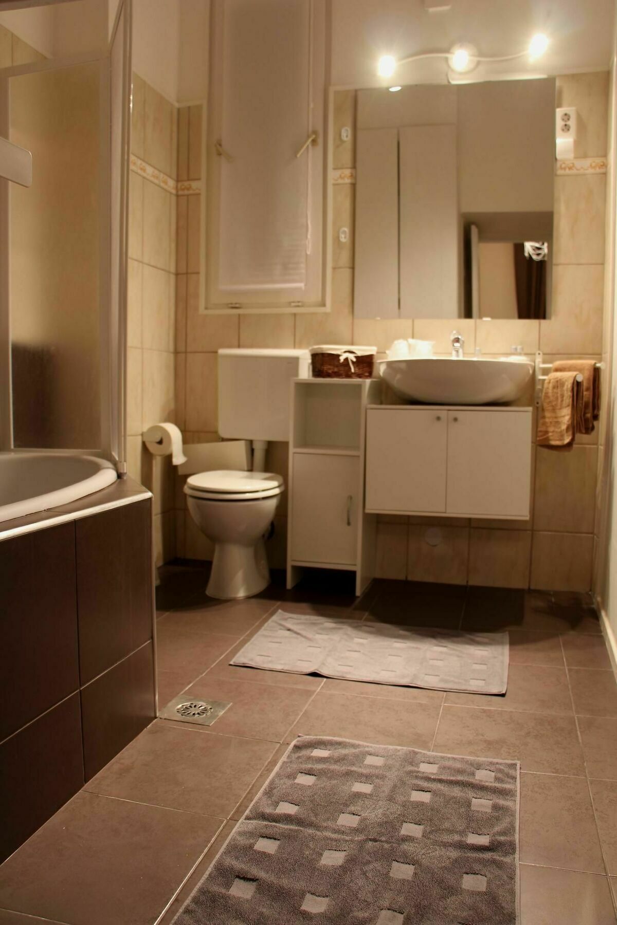 Budapest Ville Bed & Breakfast 3*