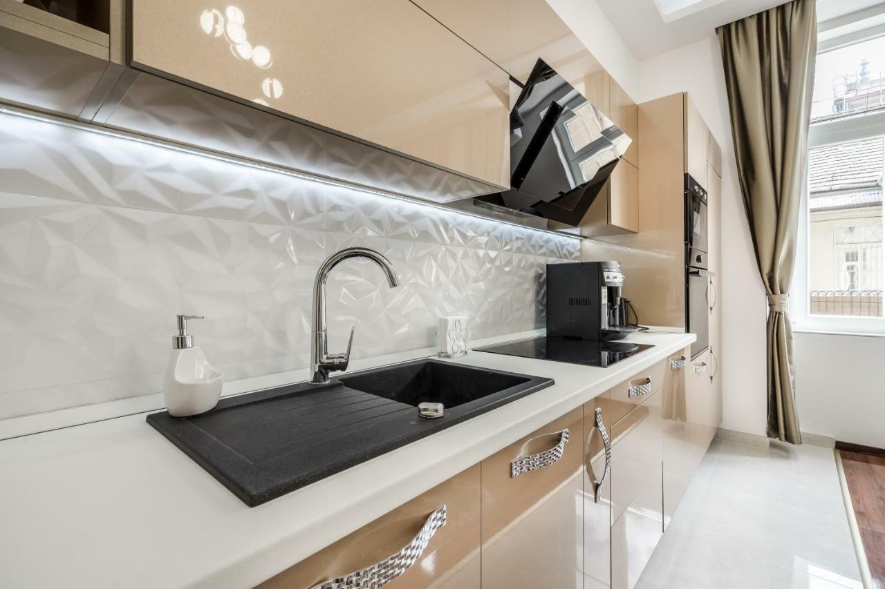 Apartmán Centrum Opera Luxury With Free Garage