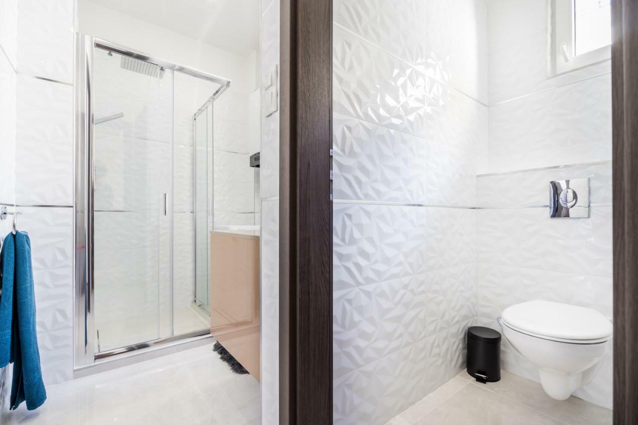 Centrum Opera Luxury With Free Garage Apartmán *