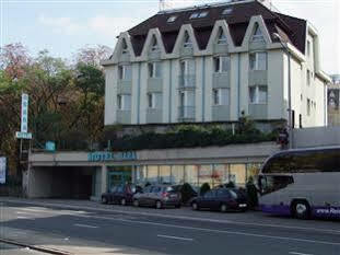Bara Junior Hotell Budapest