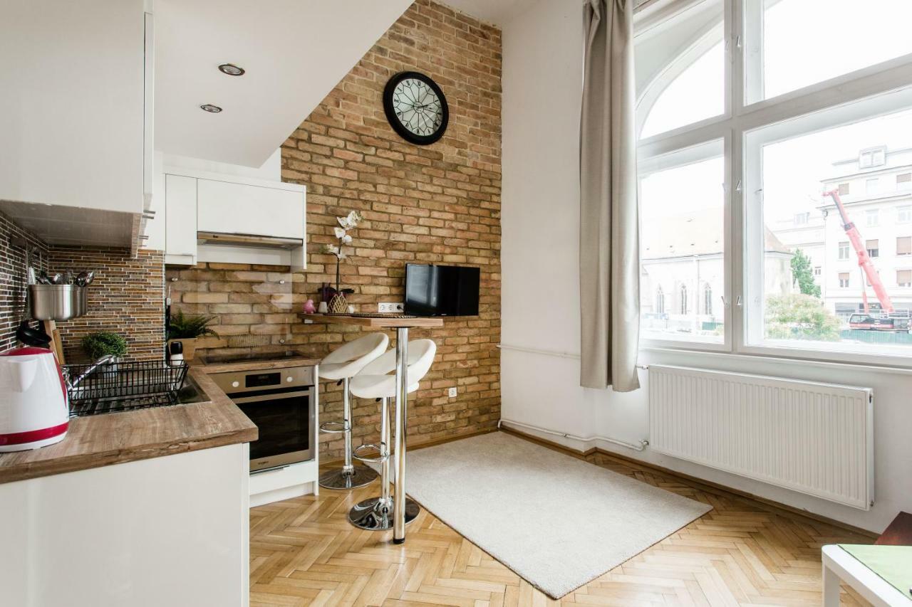 Dream In The Walking Street Apartment *