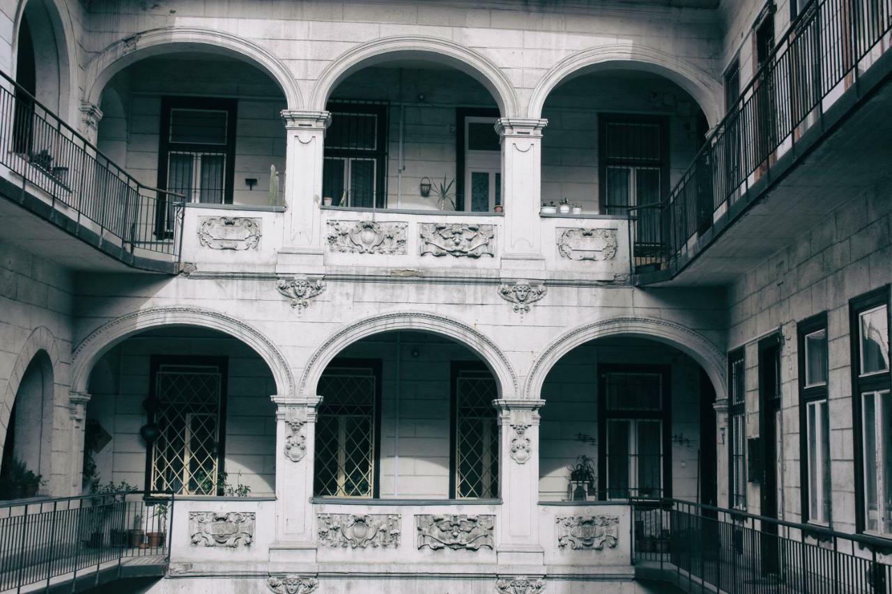 Izabella Studio Apartment *