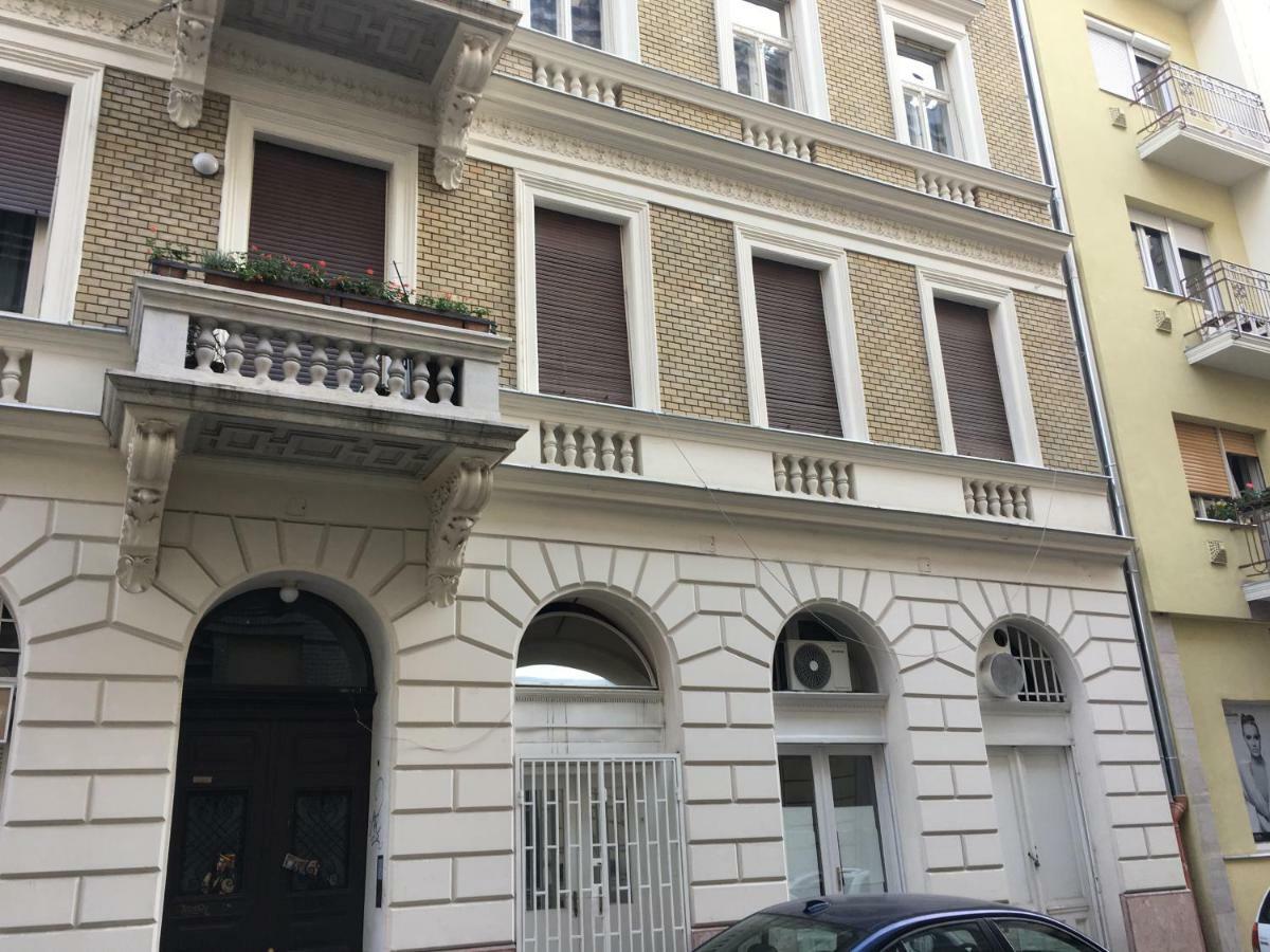ó Street Appartement