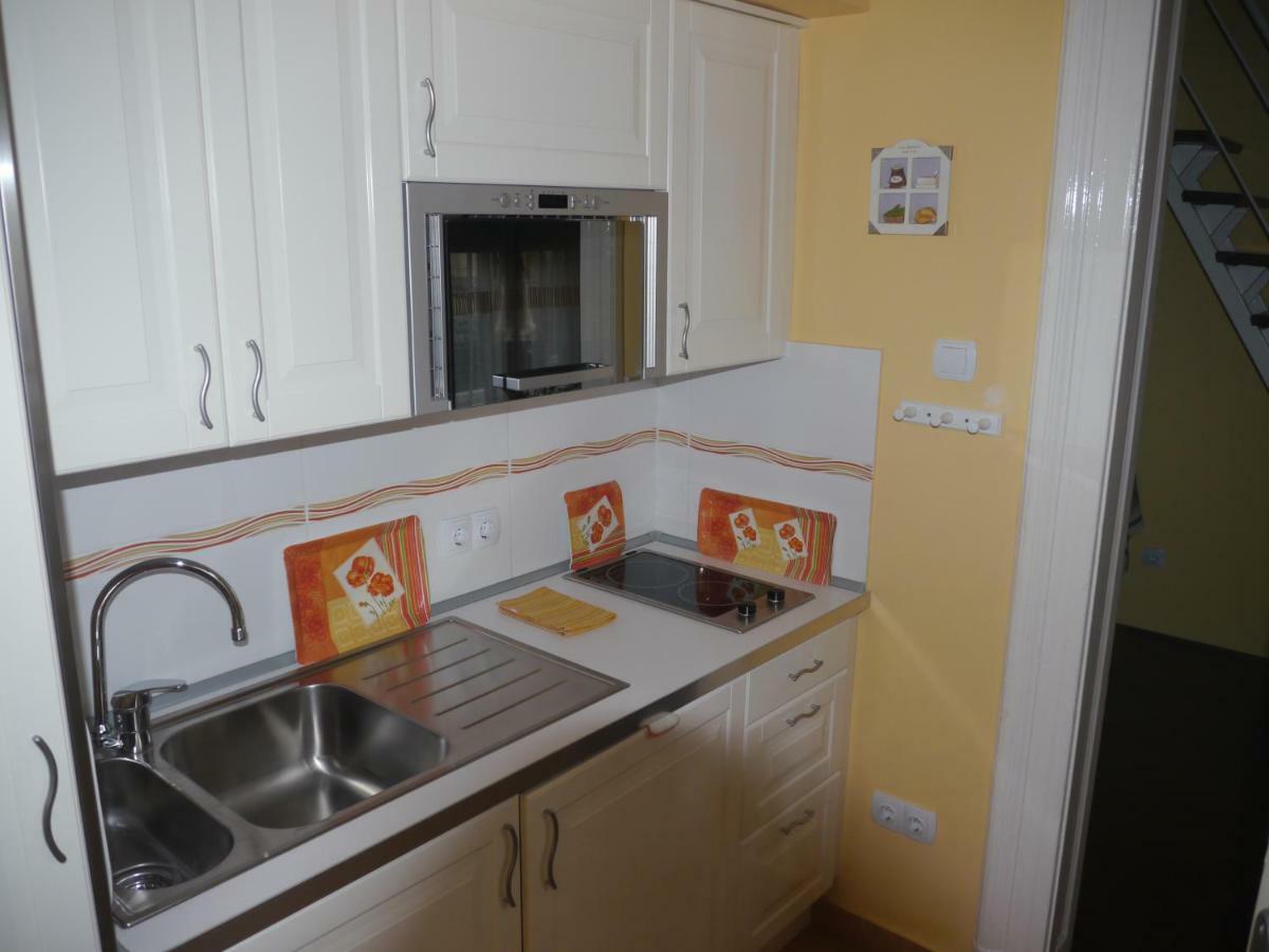 Apartment Klauzal Ter 9 Budapest