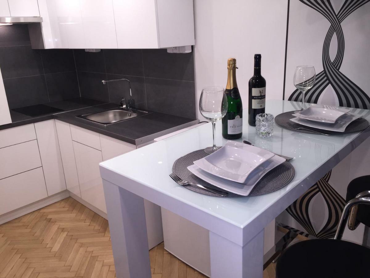 Appartement Black And White *