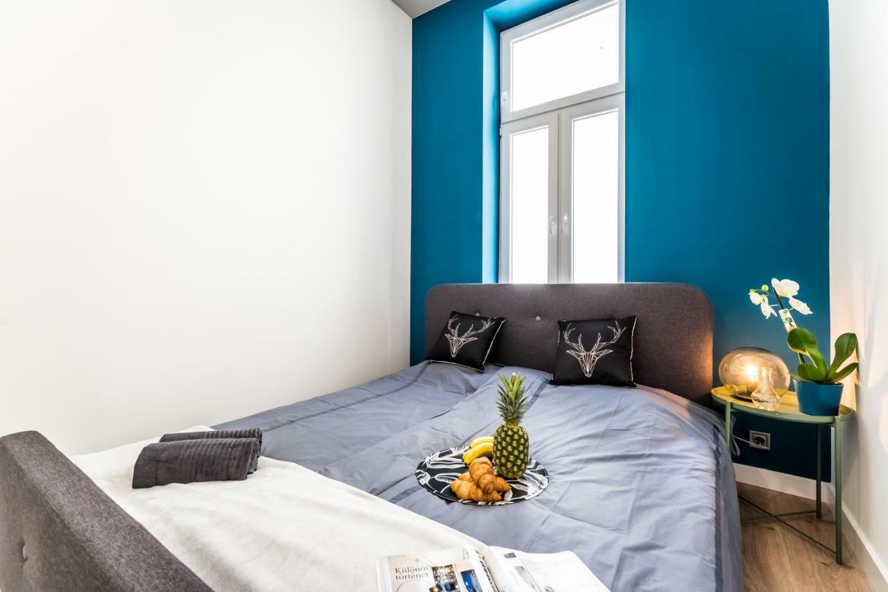 Regi Highrise Oasis * Budapest