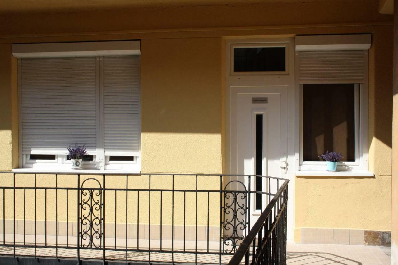 Apartman Petra's Quiet Island In The Heart Of The Budapest