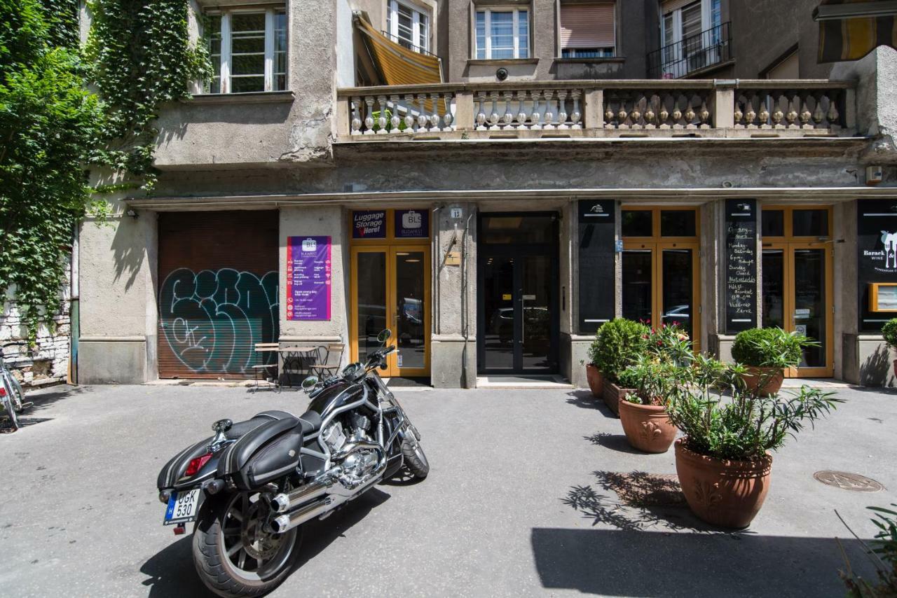 Apartment Klauzal W/3 Bedrooms, French Balcony *