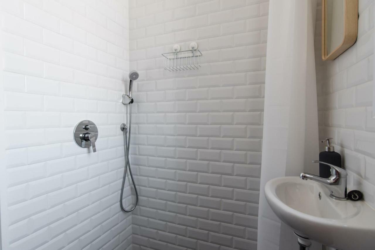 Apartment Klauzal W/3 Bedrooms, French Balcony
