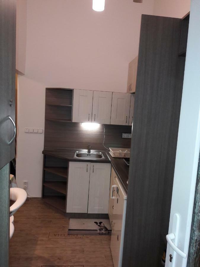 Dombovari Way Apartman Appartement