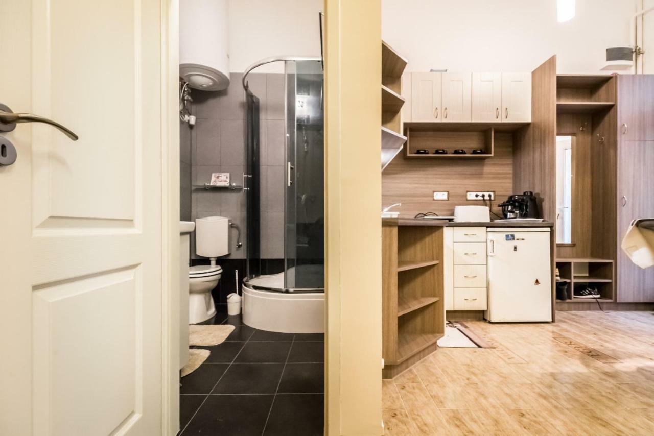Dombovari Way Apartman Boedapest