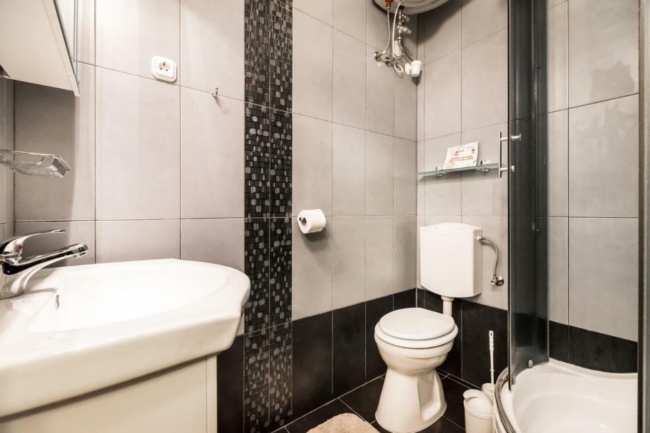 Dombovari Way Apartman Appartement
