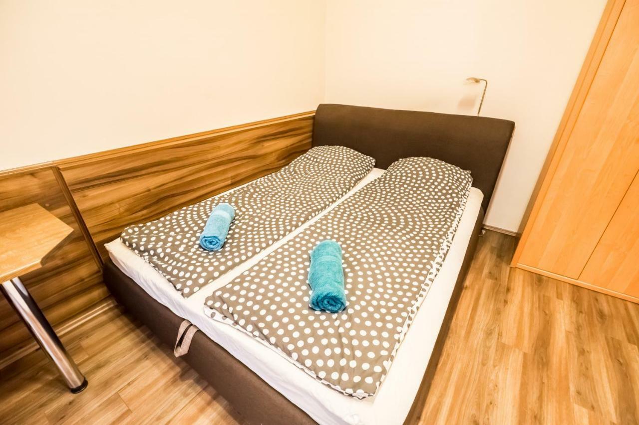 Dombovari Way Apartman