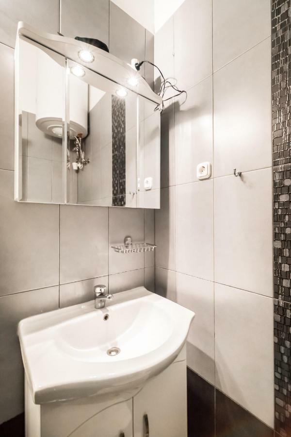 Dombovari Way Apartman