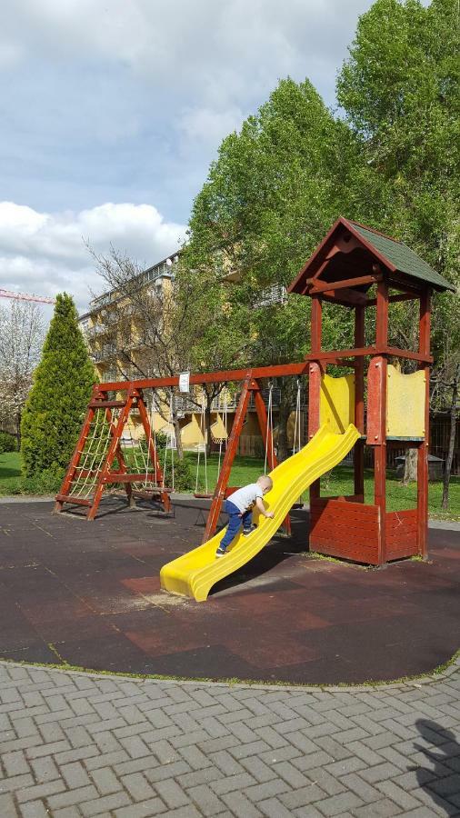 Appartement Liget Apartment, Terrace, Free Parking, Ac