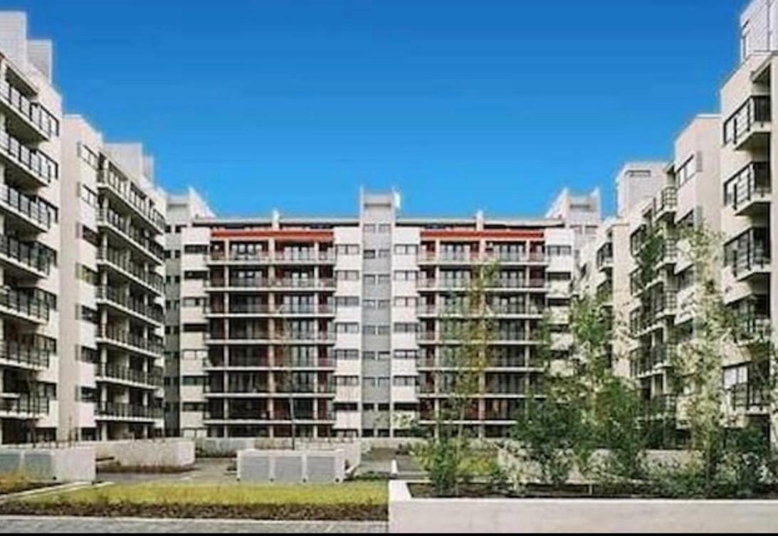 Brown House Apartment