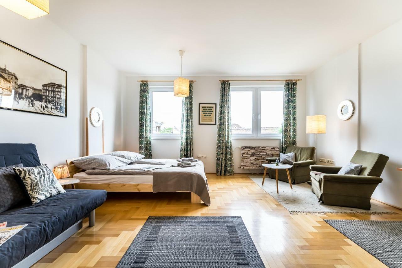 Apartament Bpr Hello Hollo *