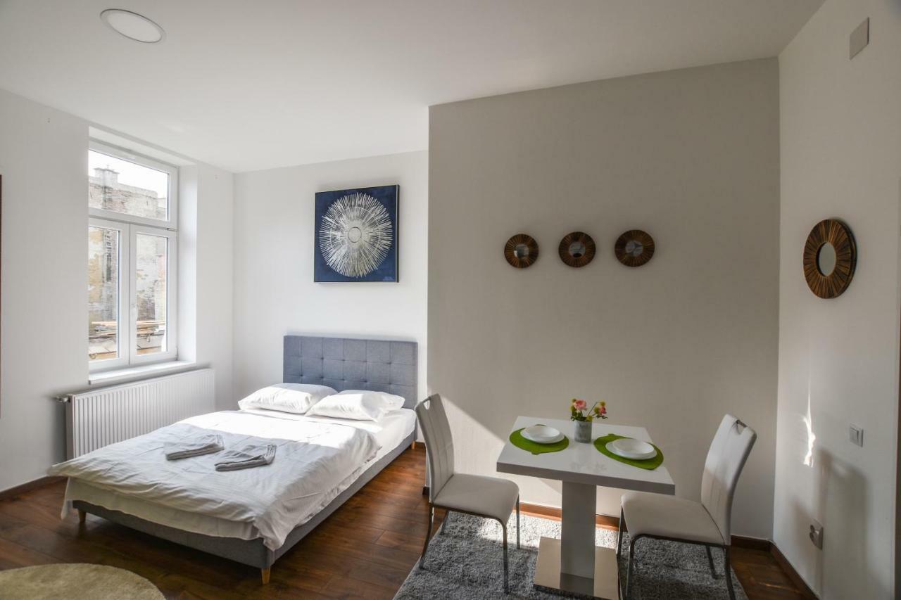 Silver In The City Centre Apartment Budapest