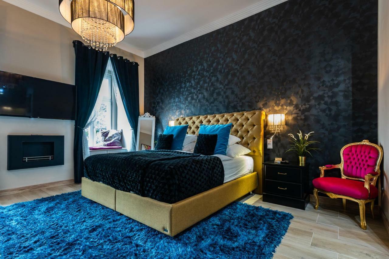 Center Of The Center, The Grand Deluxe Appartement *