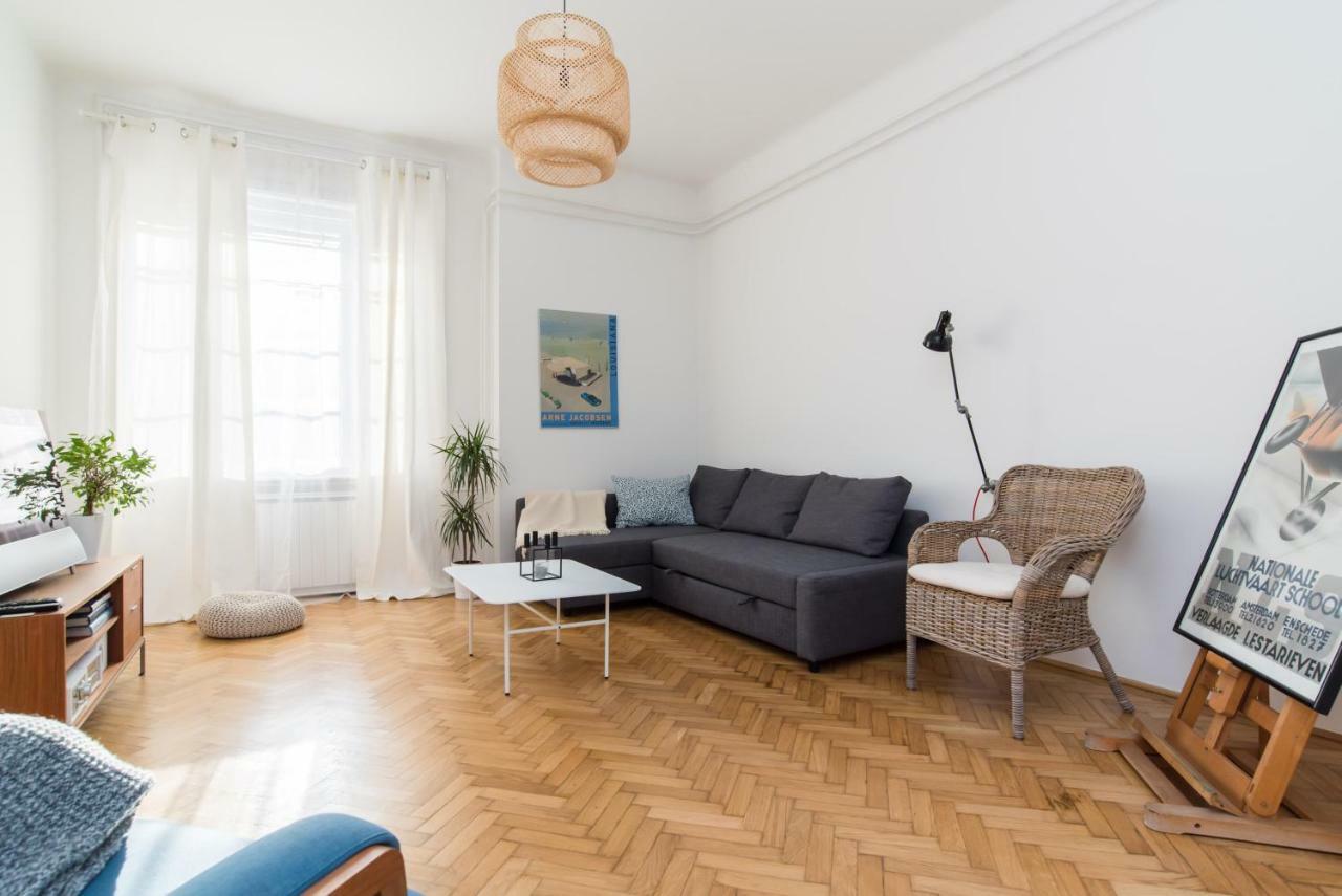 Apartment Klauzal W/3 Bedrooms, French Balcony *