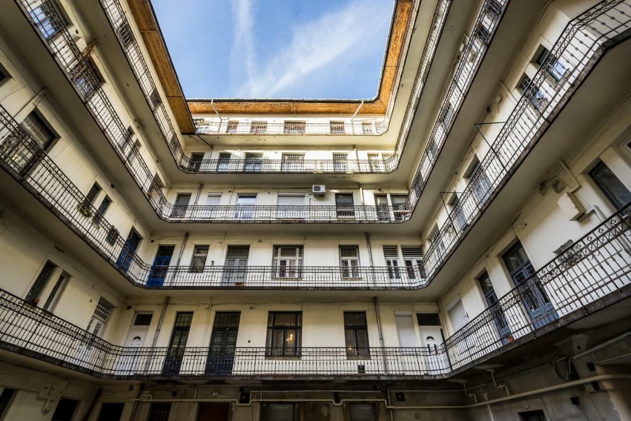 Apartment Pop Arts Studios