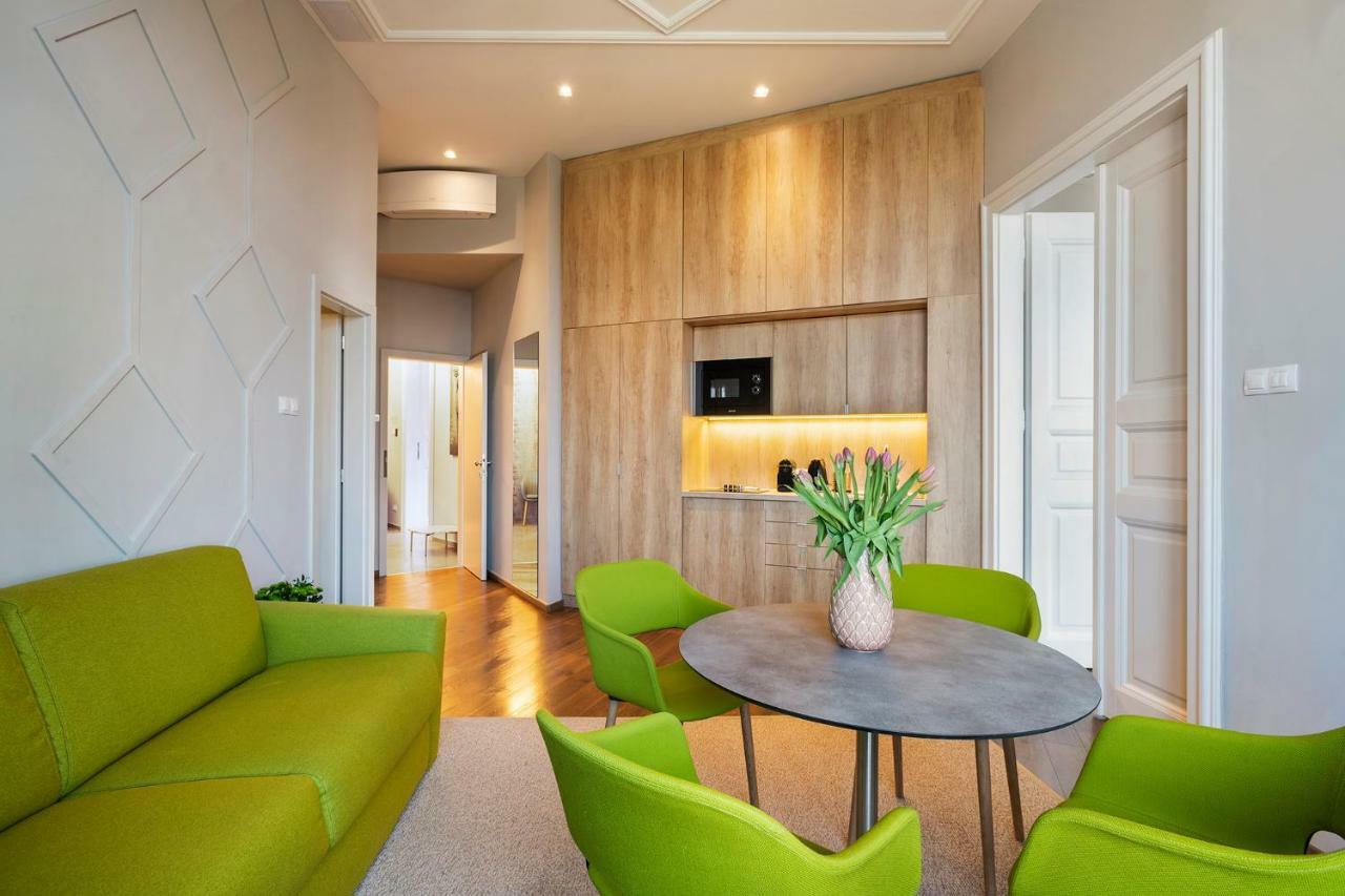 Apartamento Lakeside Residences