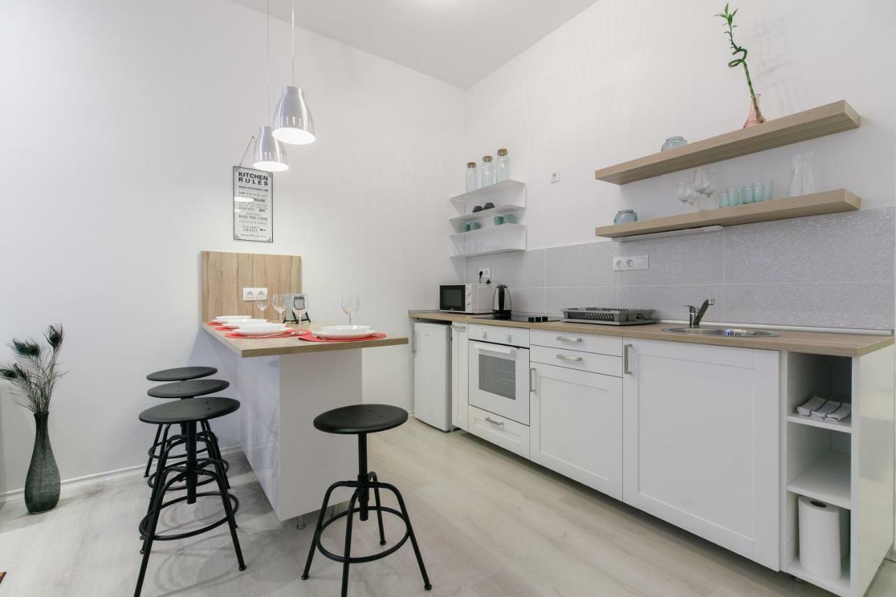 Apartment Ella *