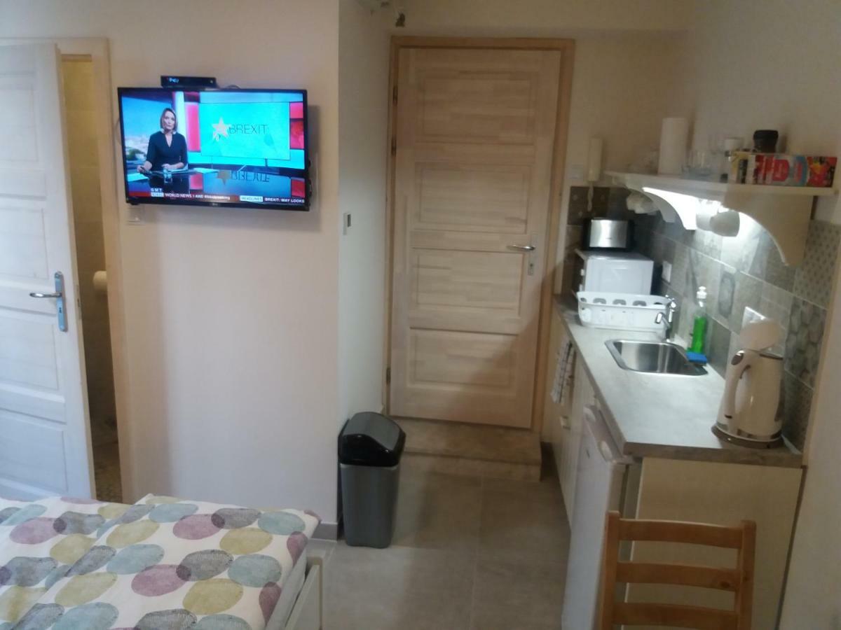 Castle Base Apartment Budapest