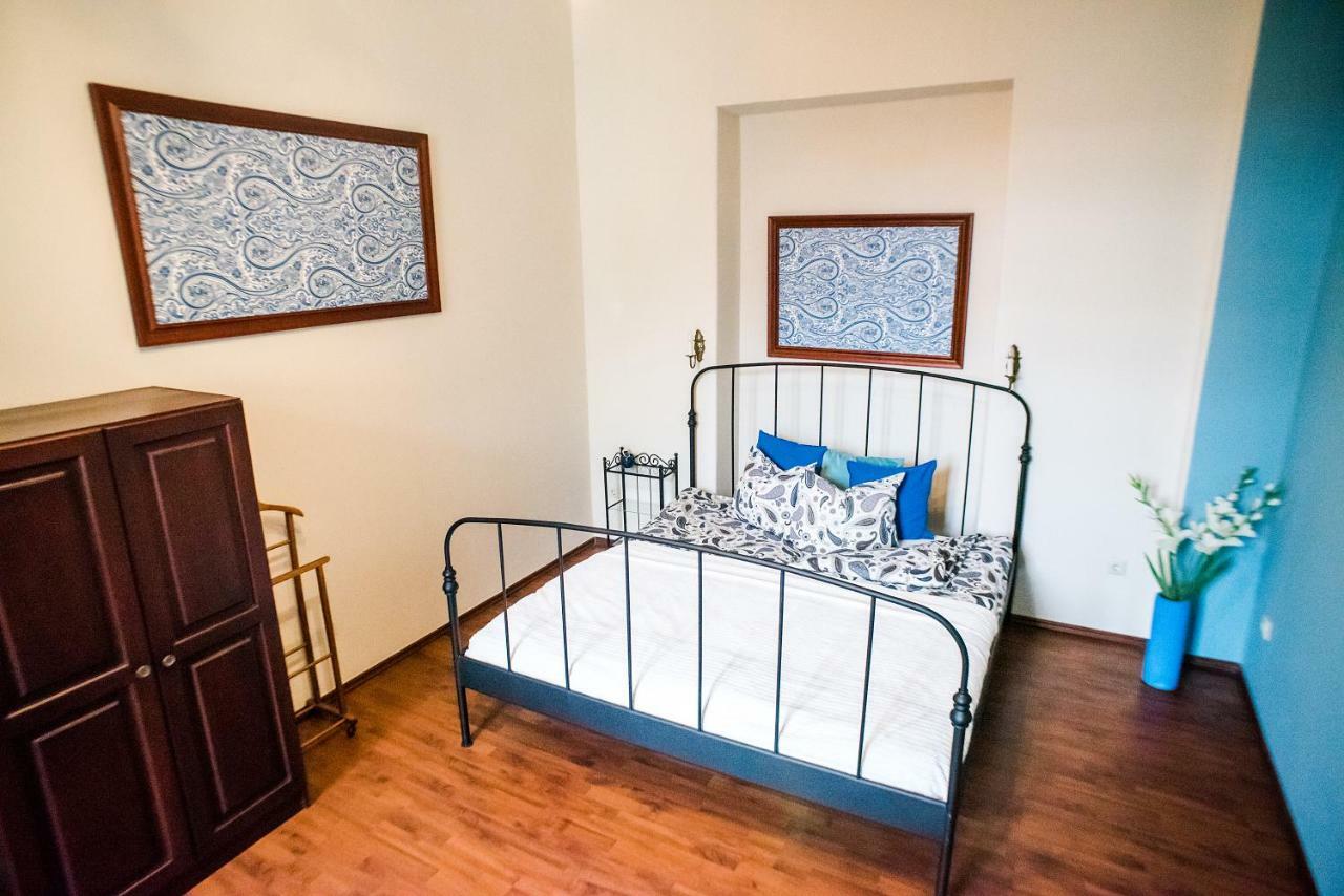 Apartment Indigo With Free Parking Budapest