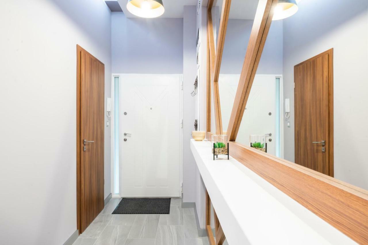 Apartamento Modern 2 Bedroom With Free Airport Transfer