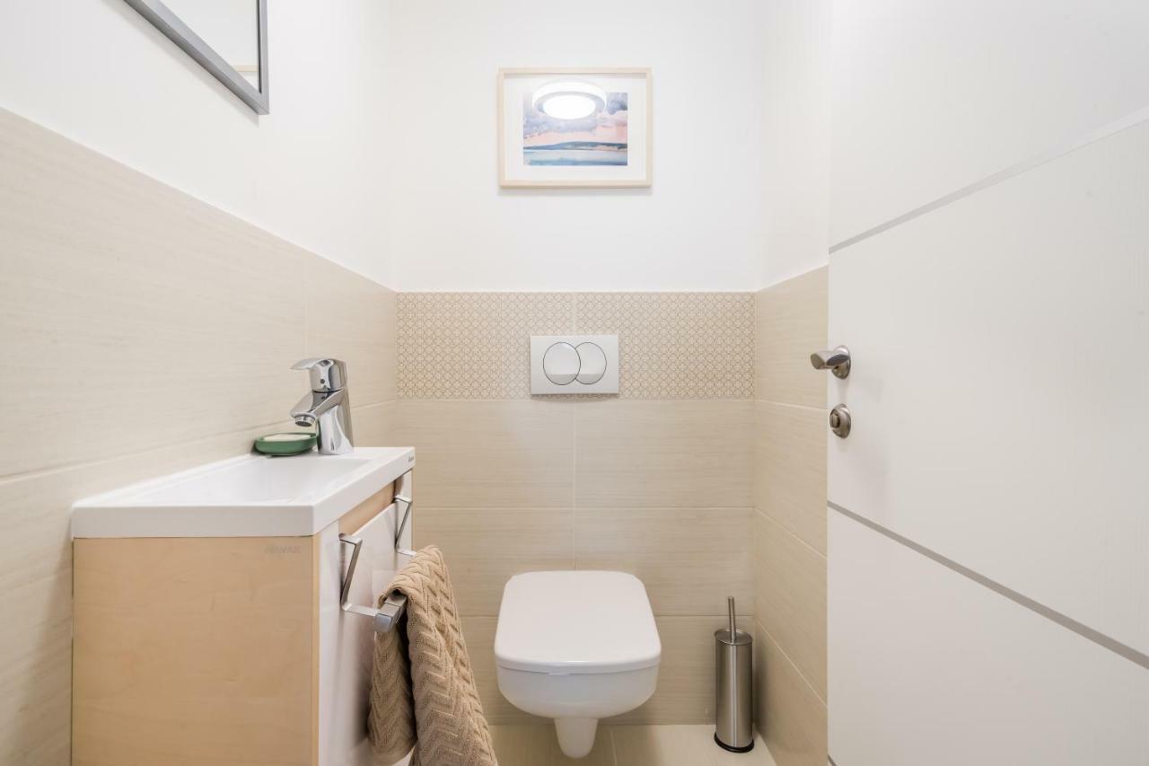 Bpr Luxurious & Stylish Duplex Apartment *