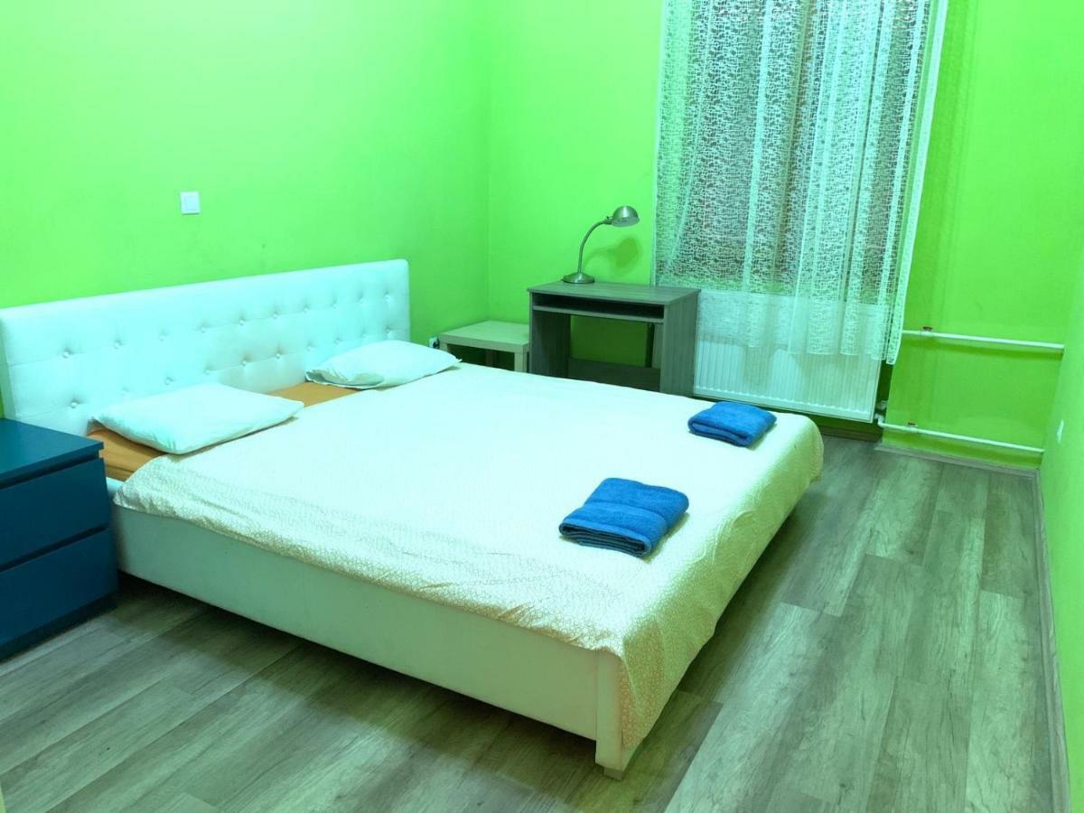 Aldi Astoria Apartamento *