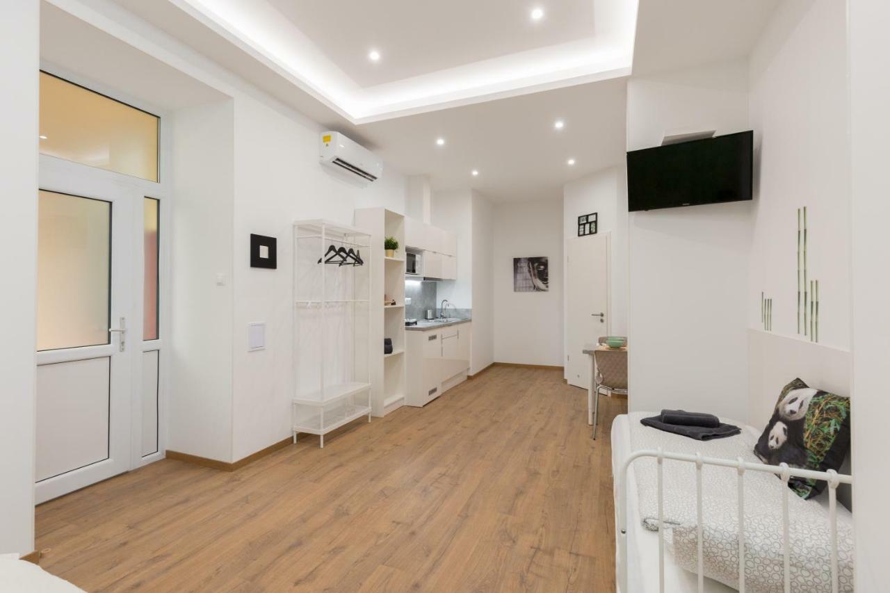 Holidays Downtown Apartment Budapest