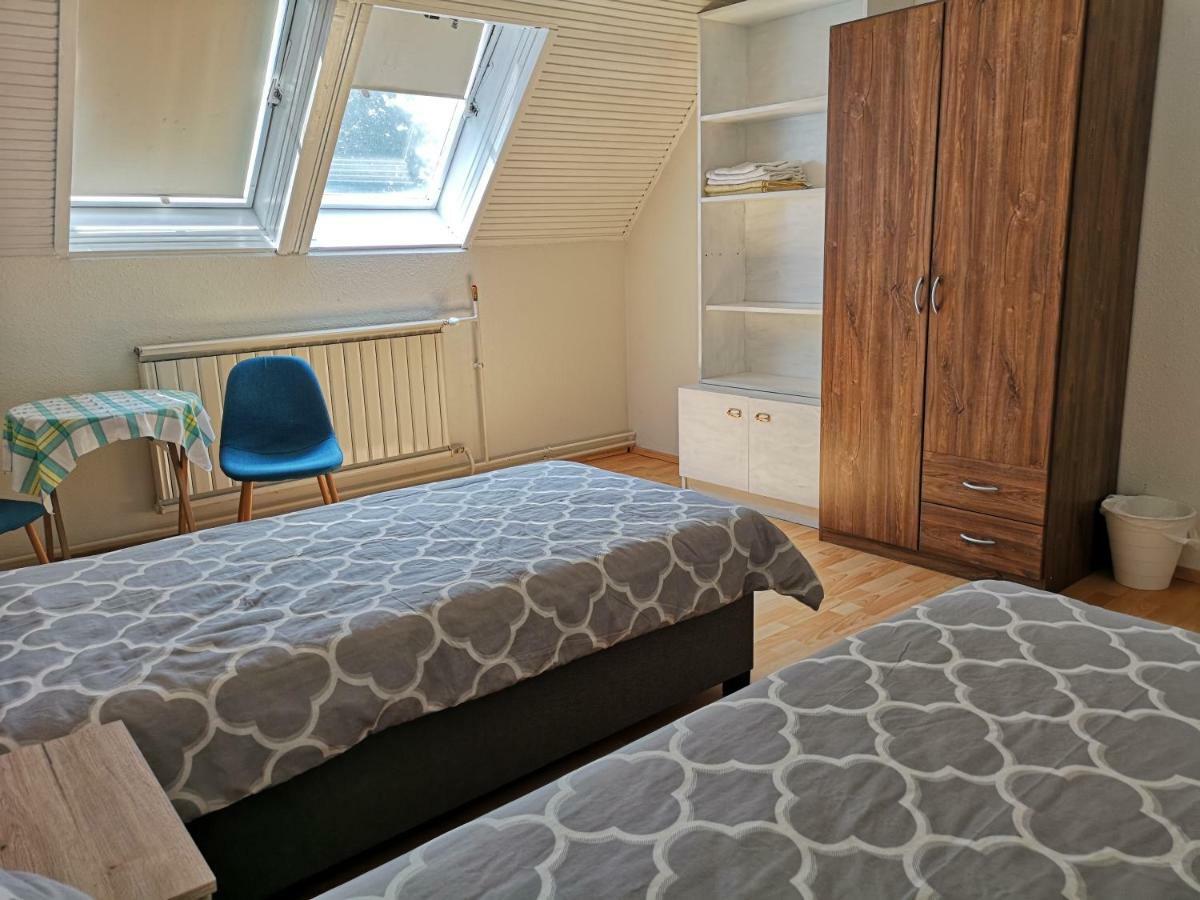 Family For 4-6 Person Apartment