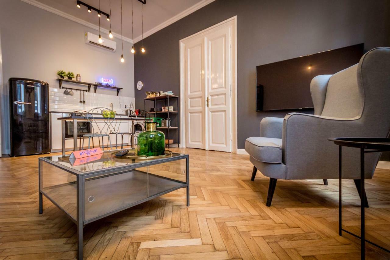 Apartment Brand New Amazing Apt. In The Heart Of