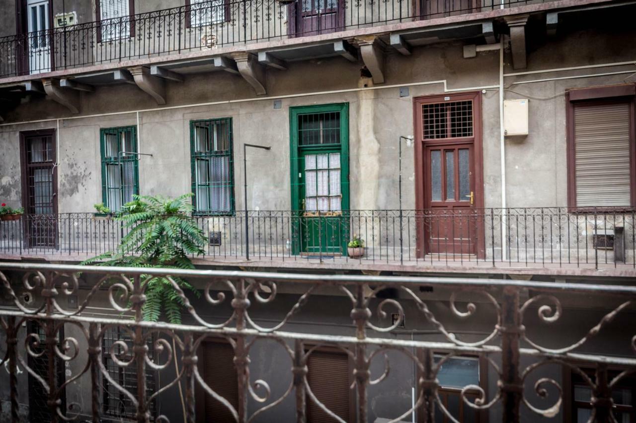 Apartment Brand New Amazing Apt. In The Heart Of