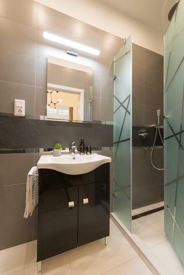 Apartamento Kertész Design *