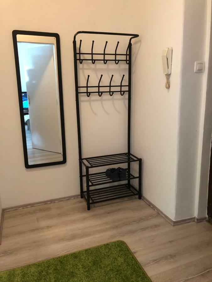 Apartamento Sportarena&stadion Apartman H-39 *