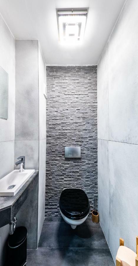 Center Of The Center, The Grand Deluxe Appartement