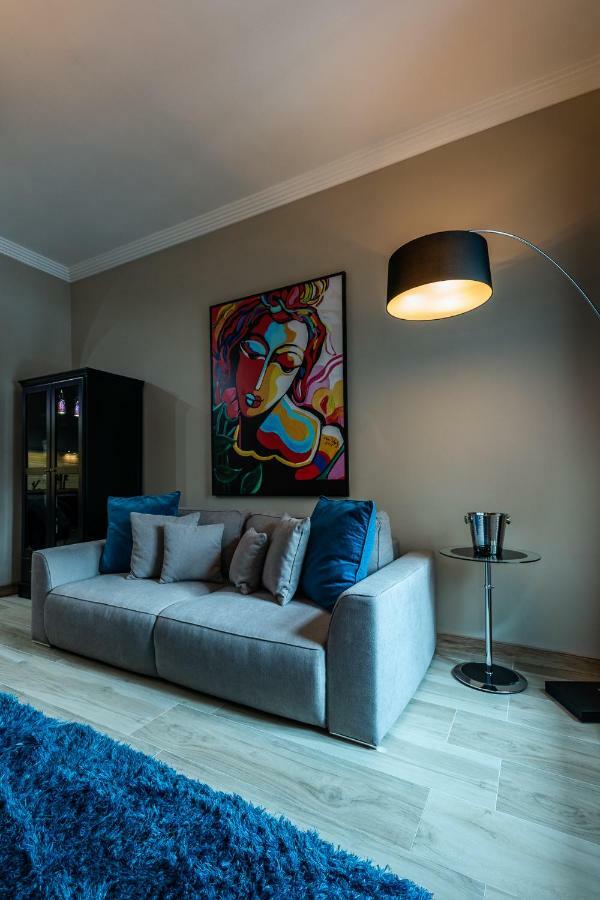 Center Of The Center, The Grand Deluxe Appartement *