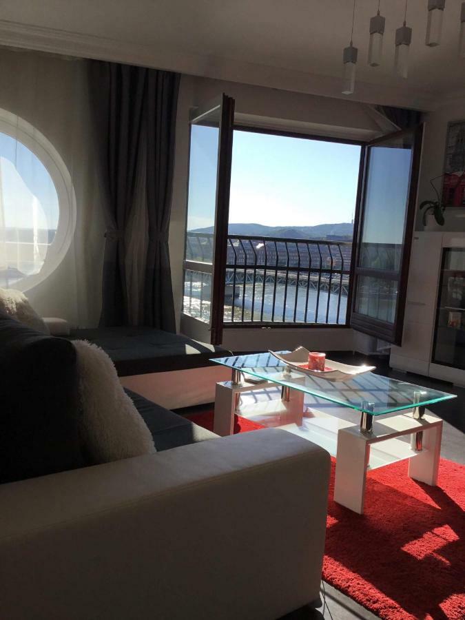 Danube Paradise Apartment *