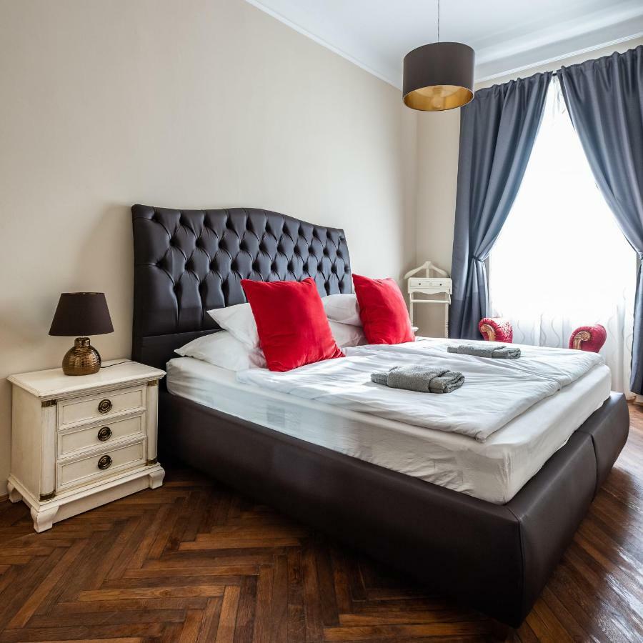 Center,the Rumbach Apartamento *