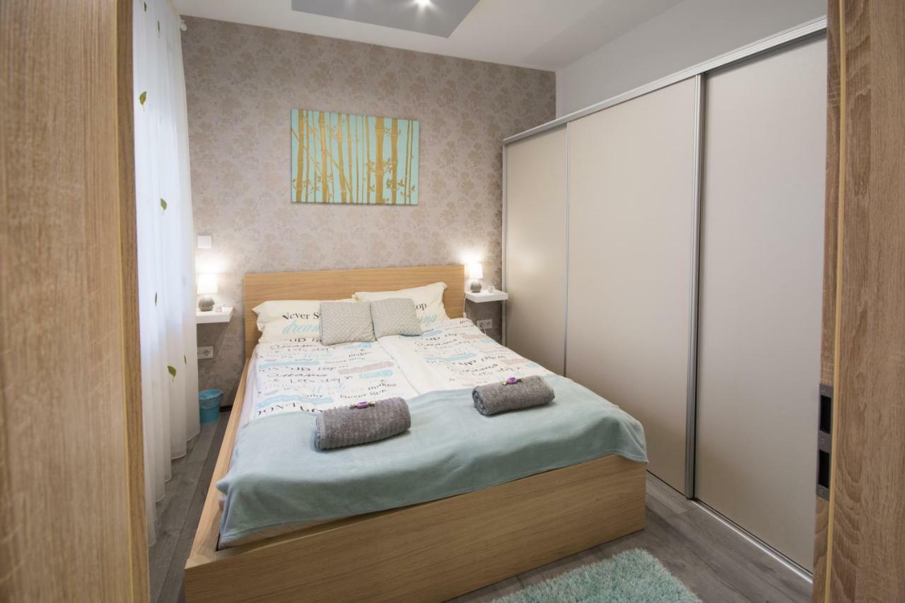Petra's Quiet Island In The Heart Of The Apartman Budapest
