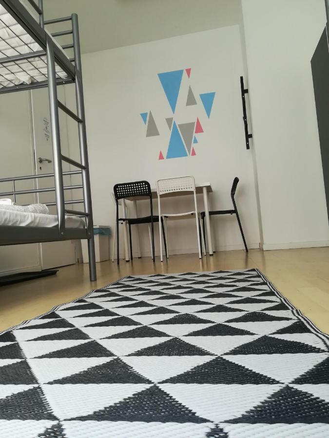 Hostel East Side